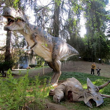 Dinosauri in carne e ossa: riproduzioni iperrealistiche alla Sapienza di Roma