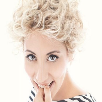 Malika Ayane interpreta Evita Peron al Sistina 